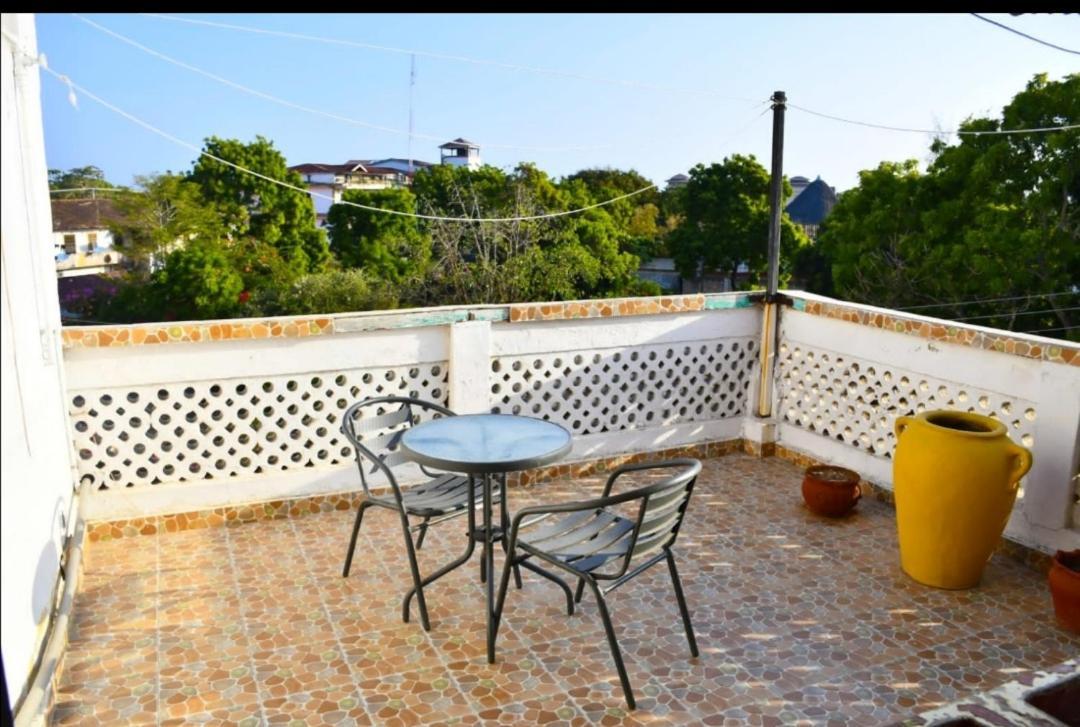 Mavericks Convenient Cozy Loft In Diani'S Cbd Ukunda Dış mekan fotoğraf