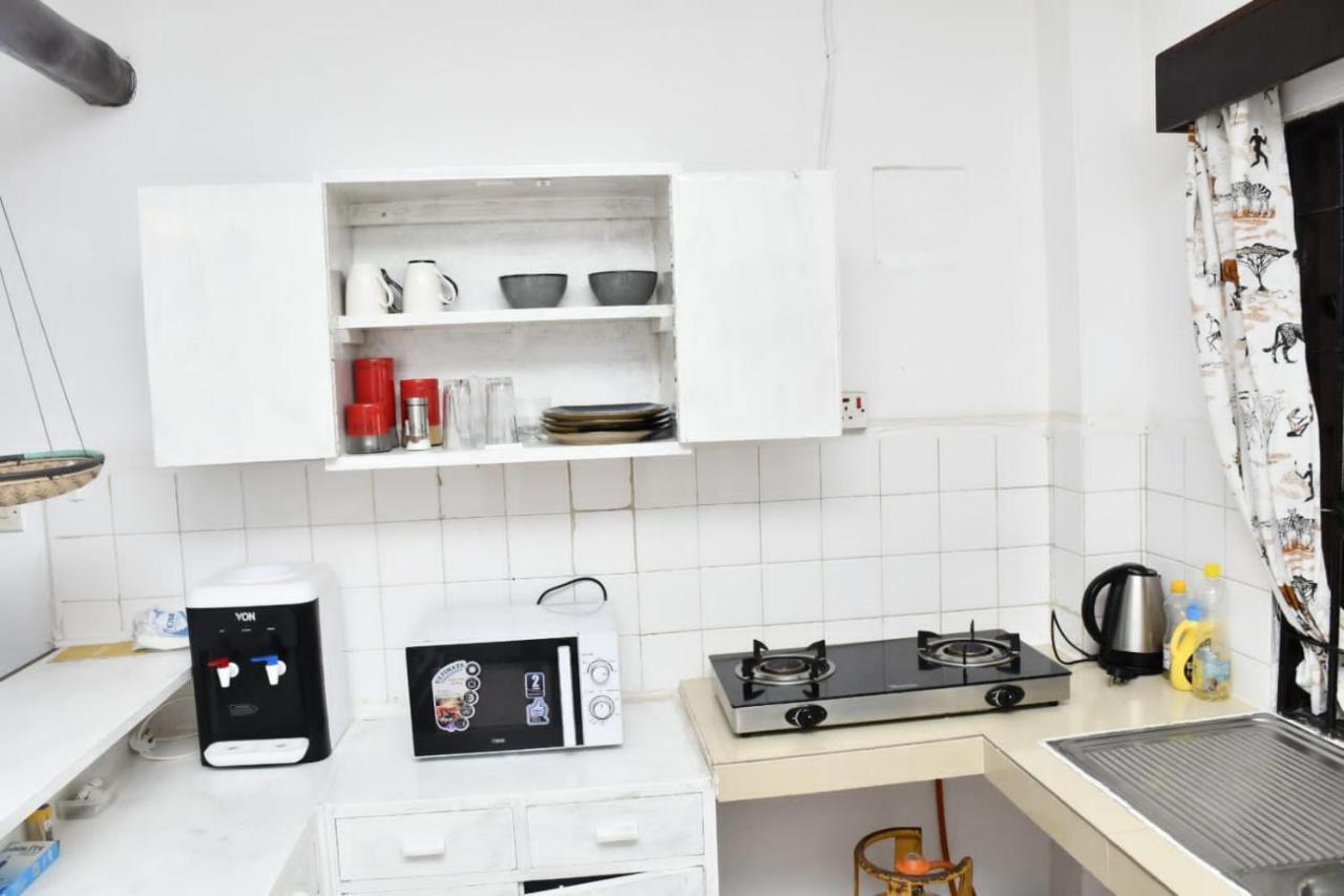 Mavericks Convenient Cozy Loft In Diani'S Cbd Ukunda Dış mekan fotoğraf