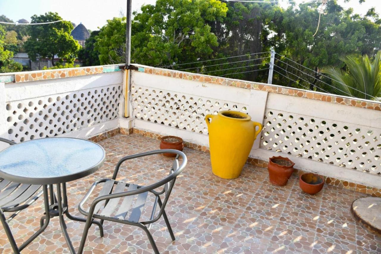 Mavericks Convenient Cozy Loft In Diani'S Cbd Ukunda Dış mekan fotoğraf