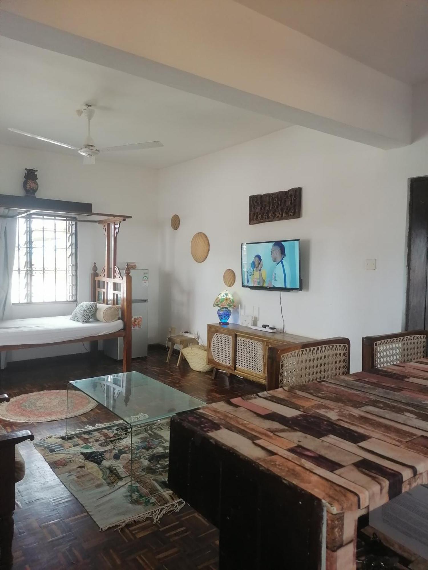 Mavericks Convenient Cozy Loft In Diani'S Cbd Ukunda Dış mekan fotoğraf
